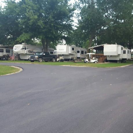 Rv sites at Shady Lakes RV Resort