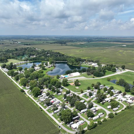 Aerial view of park, ponds and RV sites at Shady Lakes RV Resort
